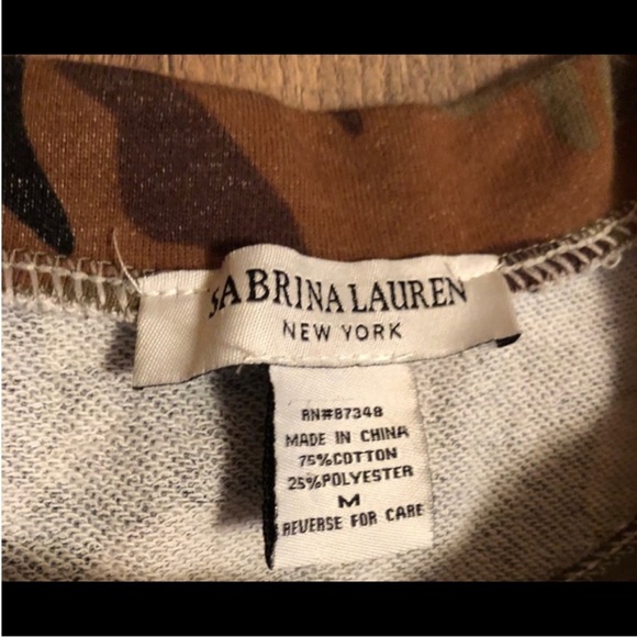 NWOT Sabrina Lauren Camouflaged joggin suit. - Picture 3 of 6